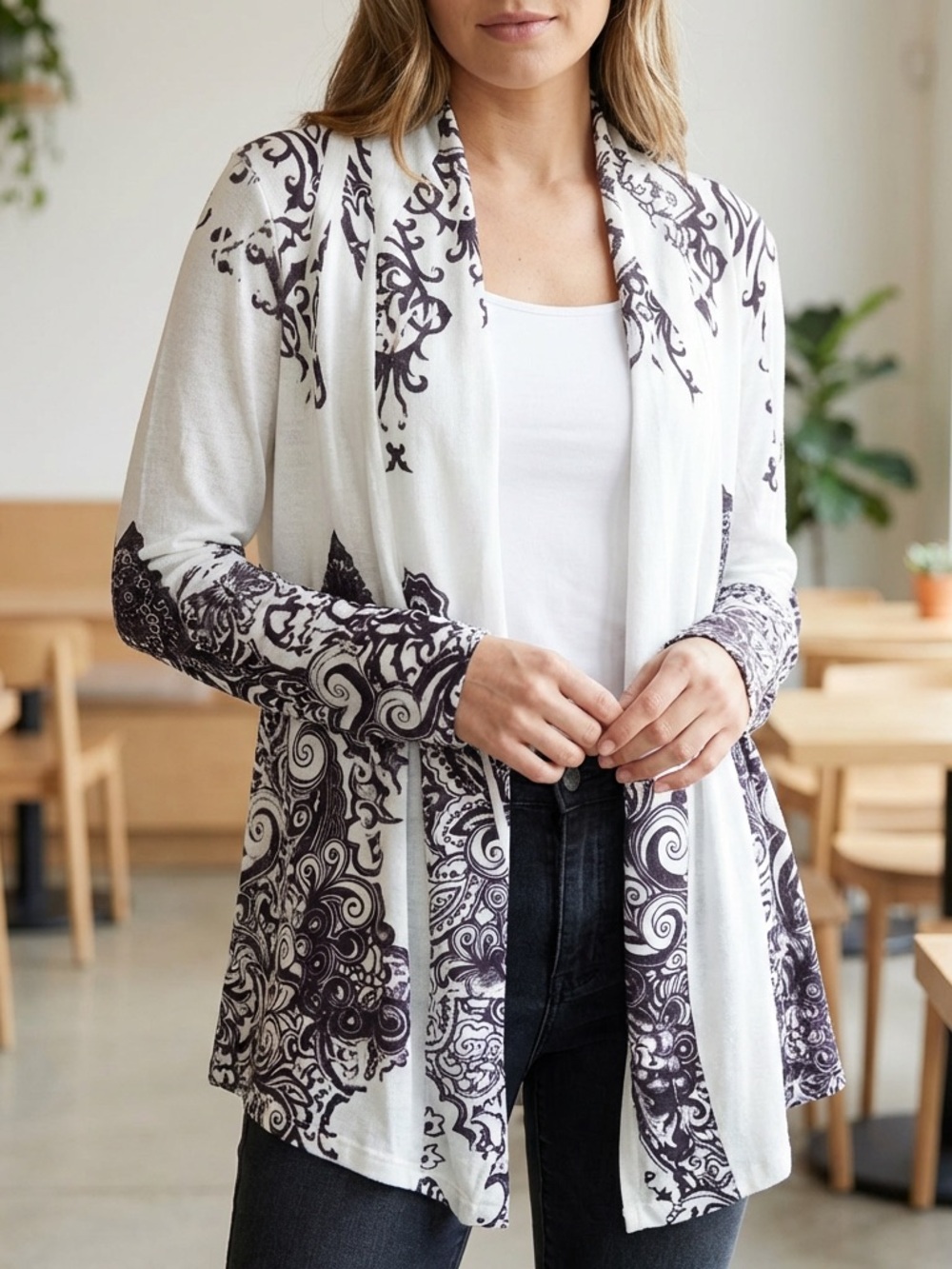 Papillon Blanc White and Black Printed Open-Front Cardigan